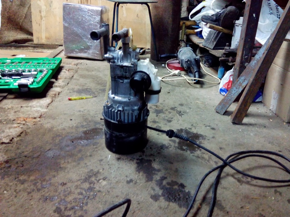 Розібрав мийку Karcher 5.55 4