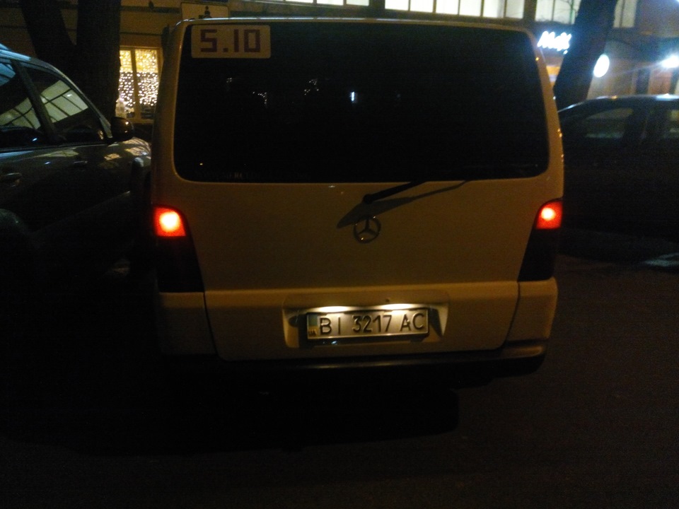 Заклеїв дірку в стопі 3