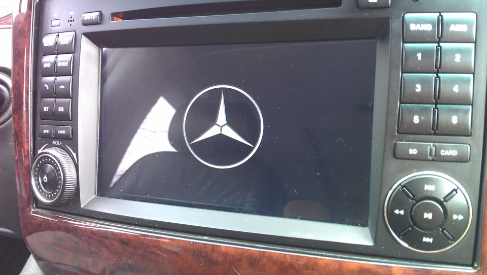 2-din Android за образом і подобою Mercedes 1