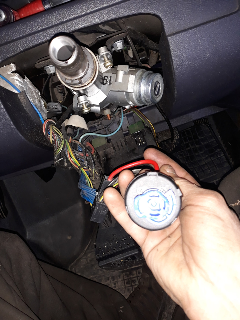 Контактна група Mercedes-Benz Vito 638 3