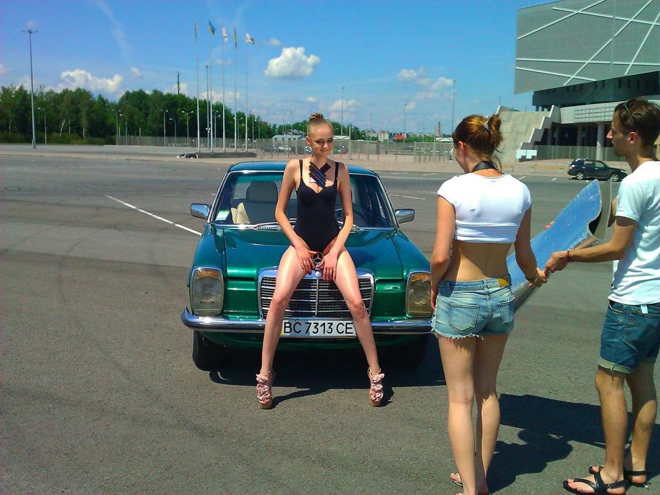 Порадувався! Спільнота FB Mercedes-Benz Girls. 3