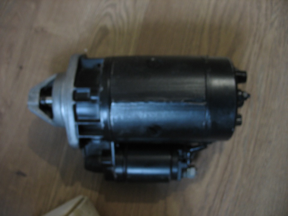 Продається єдиноріг :-) для W115/W123 2