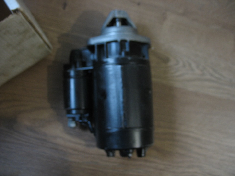 Продається єдиноріг :-) для W115/W123 1