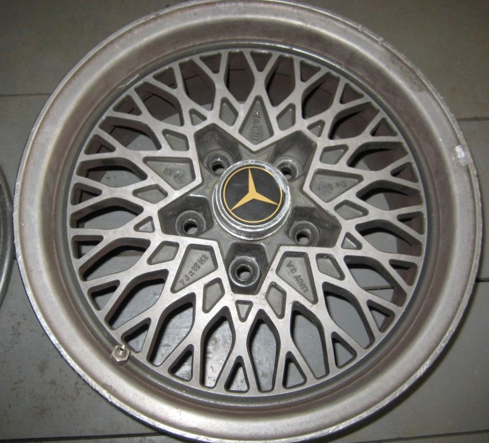 Продаються диски R15 2