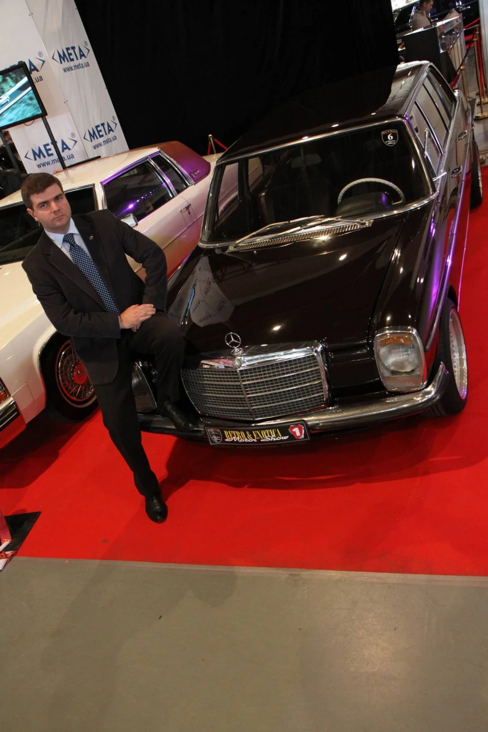 Retro & Exotica Motor Show 2011