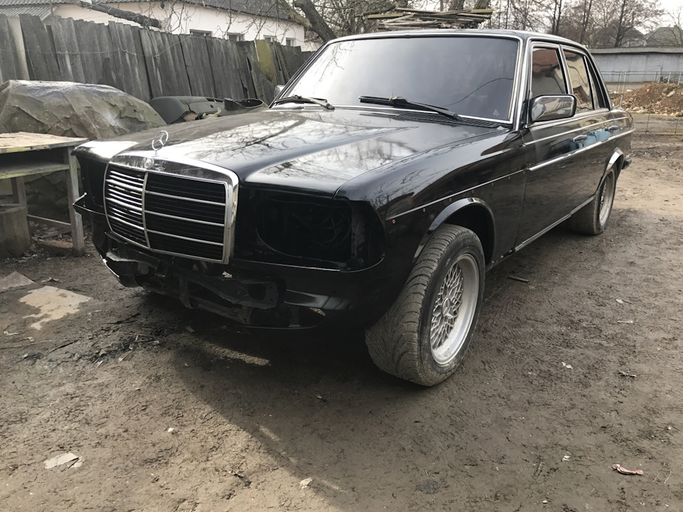 Капот і крила на місці 2