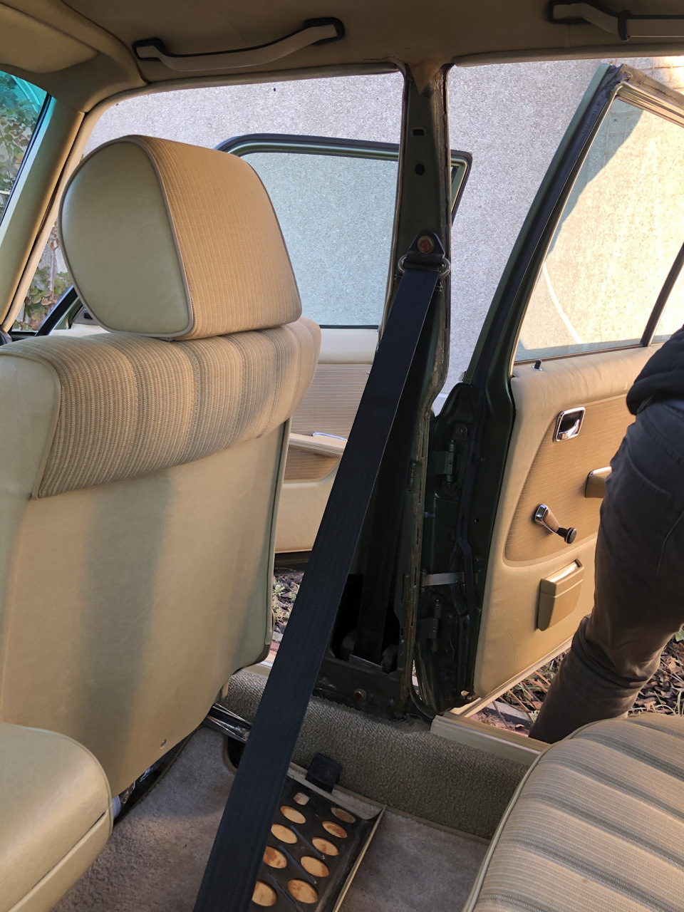 Заміна тканинних ущільнювачів A12369003228323 5
