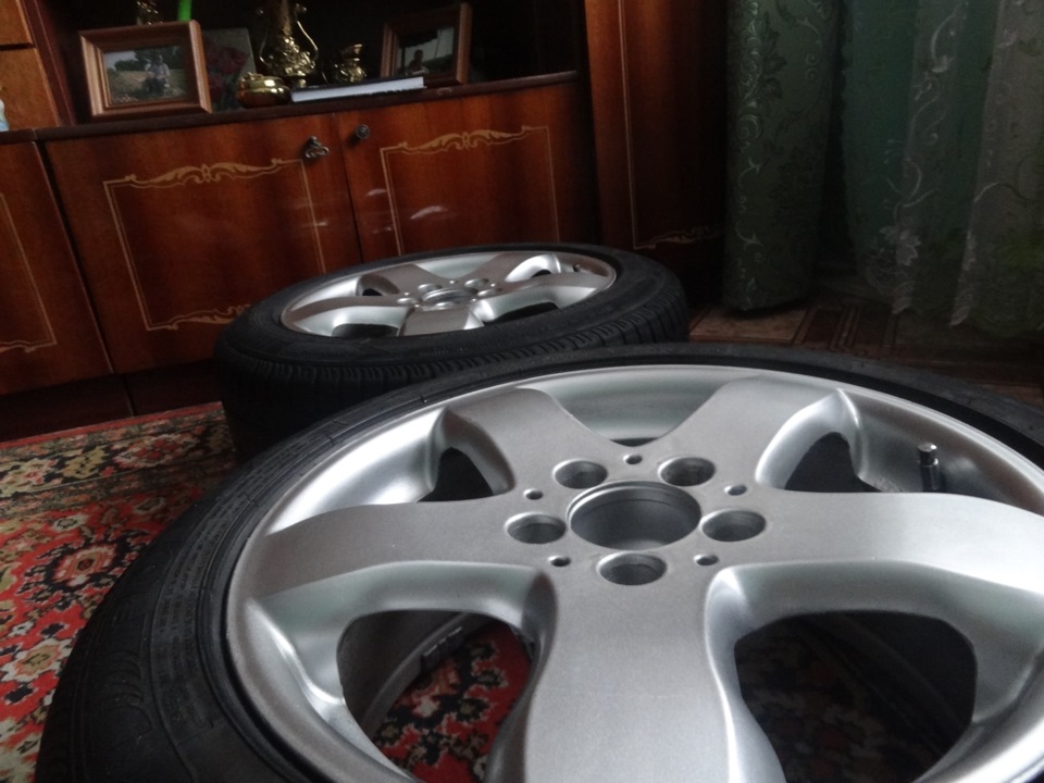 приймав ванну))))) R16 3