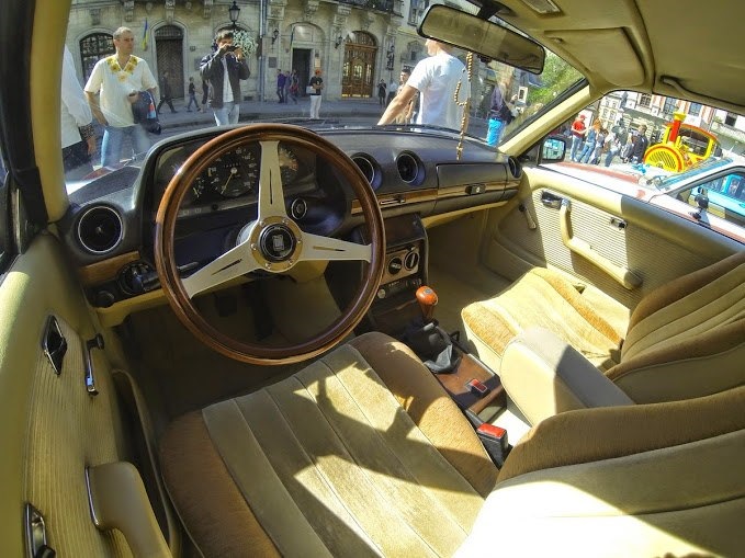 Мій Mercedes 123 CE на Гран Прі Львова 2014 5