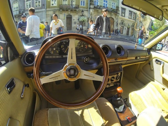 Мій Mercedes 123 CE на Гран Прі Львова 2014 4