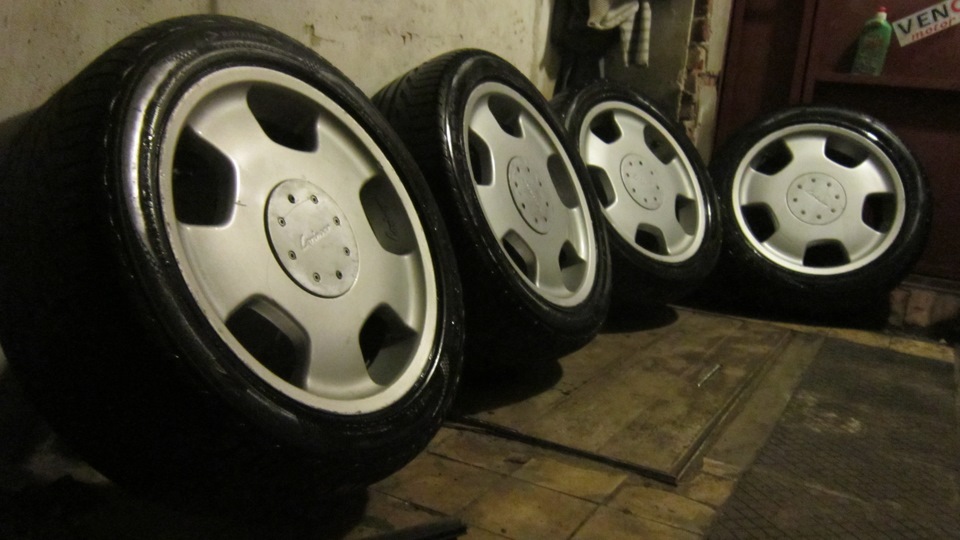 Продано.Продам диски Lorinser D-93 R17 5x112 оригінал + гума 245/45 літо 3
