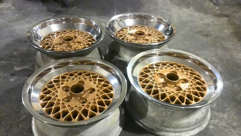 Rial Mesh R 16 Gold) 4