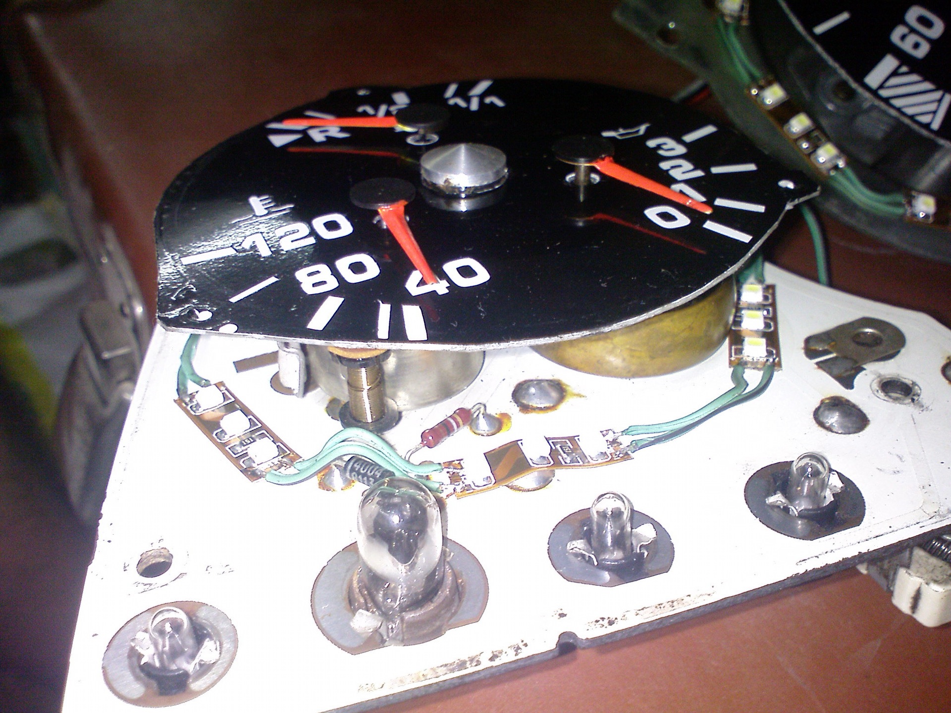 Щиток приладів 3