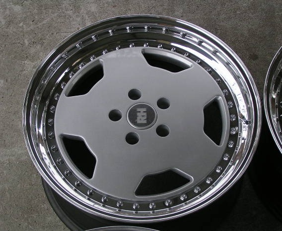 17 Wheels RH, Модель ZW2 Topline 1