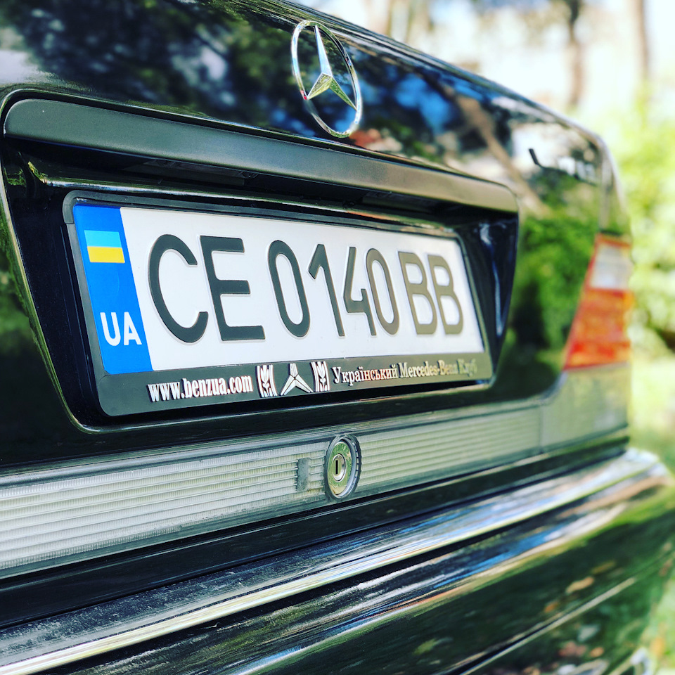 Клубні рамки 3D Хром - Mercedes-Benz Club of Ukraine 1