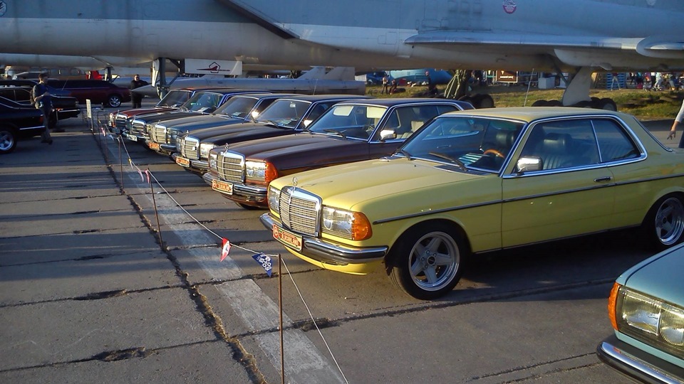 Завтра заїзд на виставку Old Car Fest Kiev, а сьогодні. 4