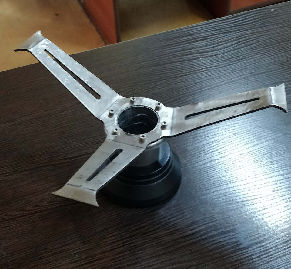 Колгоспим NARDI WHEEL STYLE 3