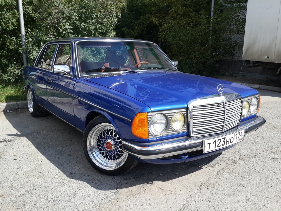 З Днем Народження наш улюблений W123 1