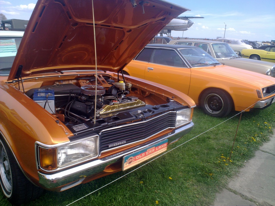 Ось і я дістався Old Car Land 2016 5