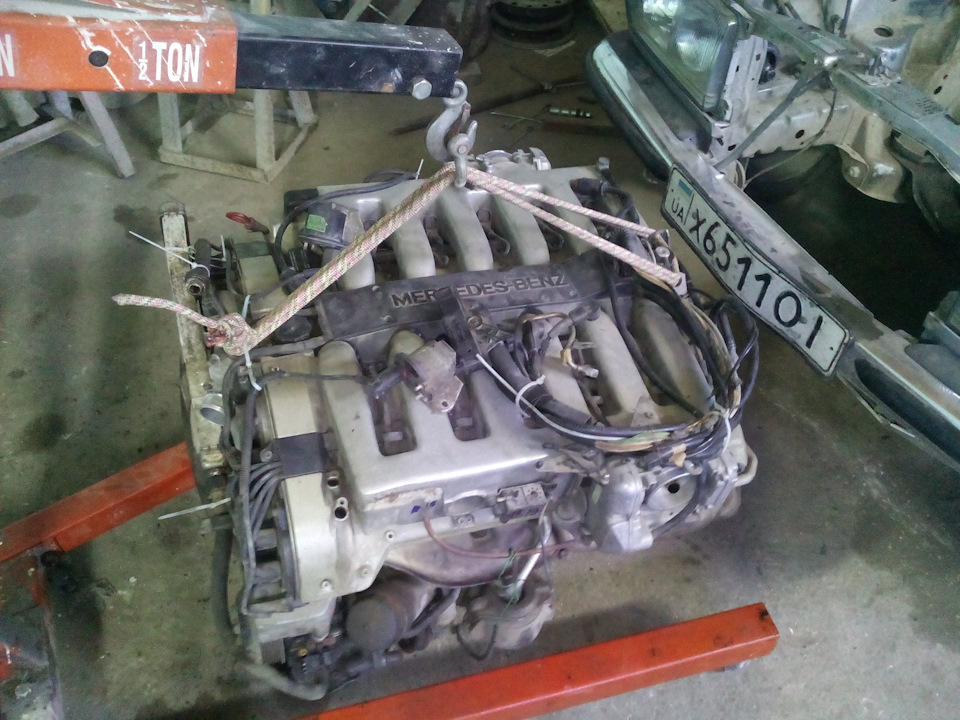 Установка двигуна 6.0V12 4