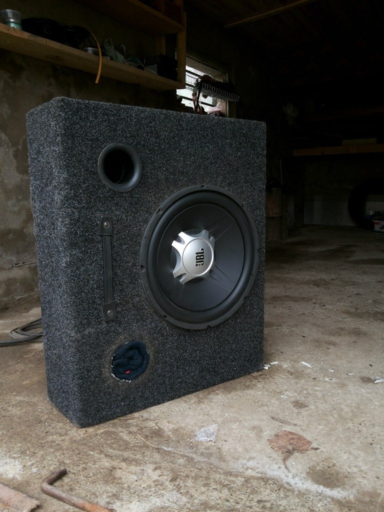 JBL та його фанера) 3