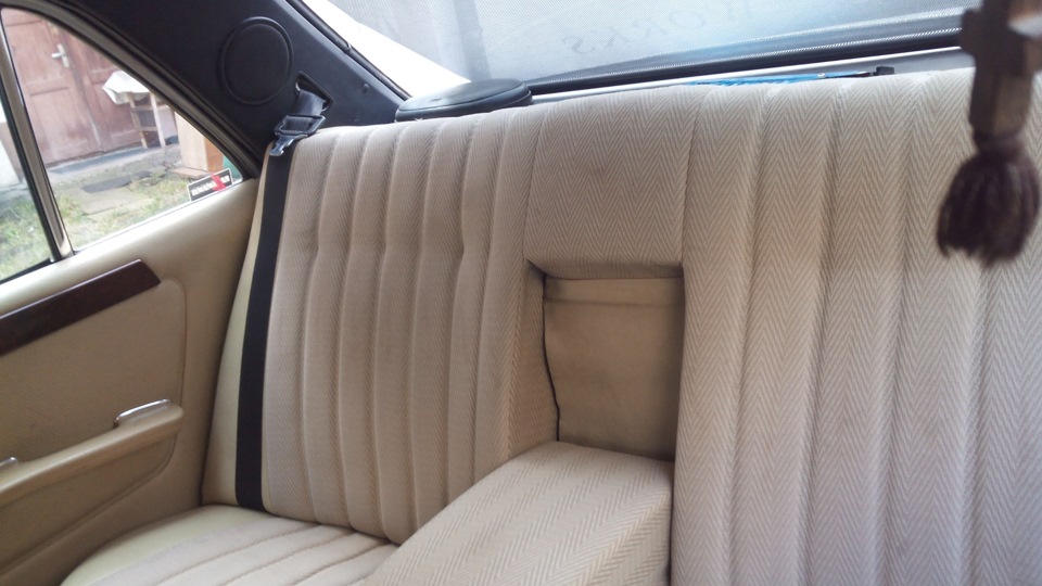 КУПЛЮ Сидіння передні бежеві w123-124 2