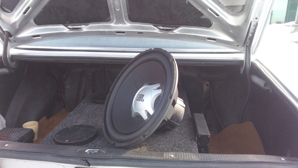 ПРОДАМ Сабвуфер JBL GT5-15 by Harman 3