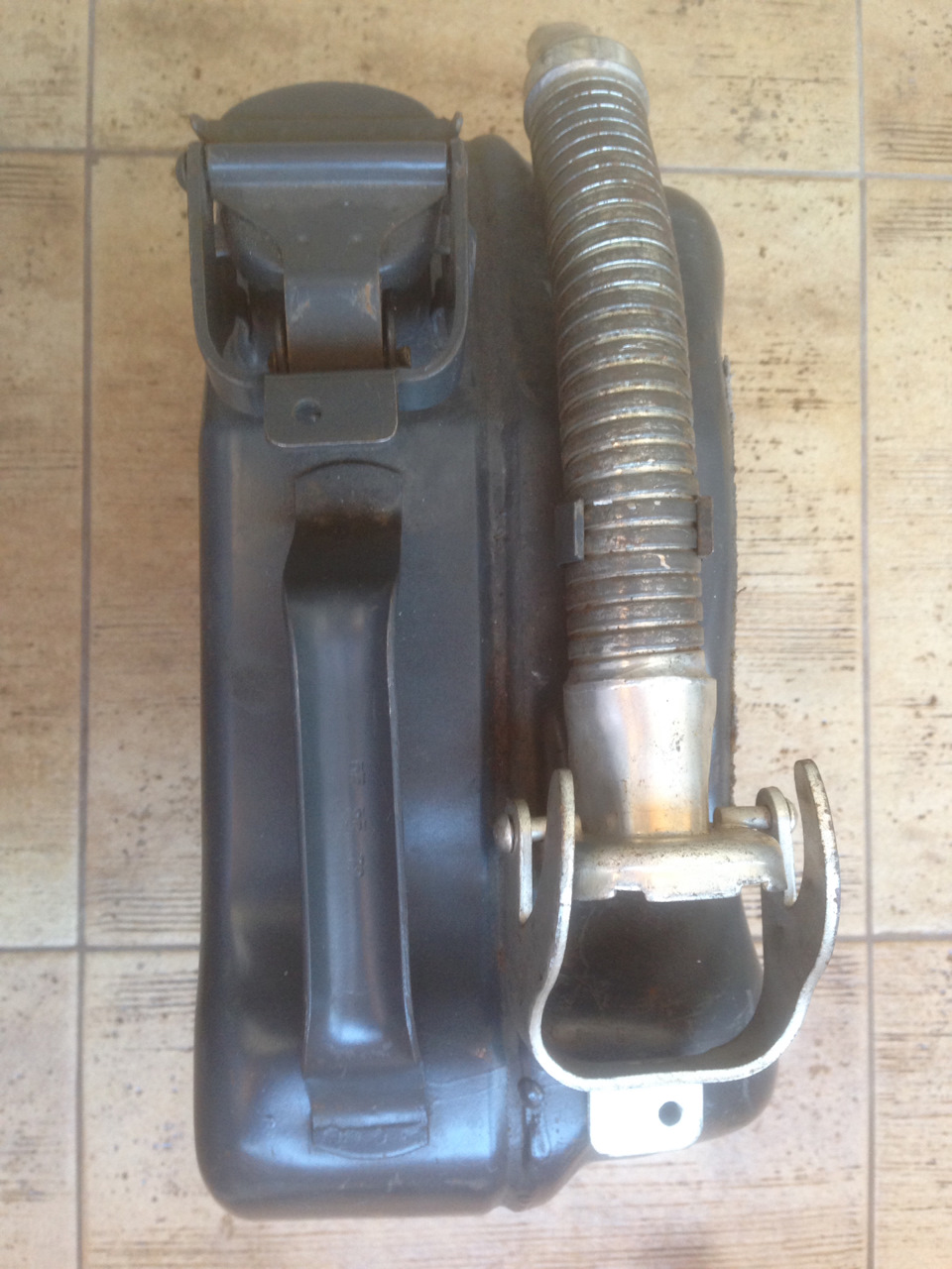 Bellino 7l. kraftstoff 3