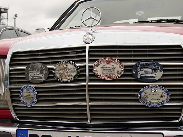 German Badge Emblem Classic (30 JAHRE…) 1