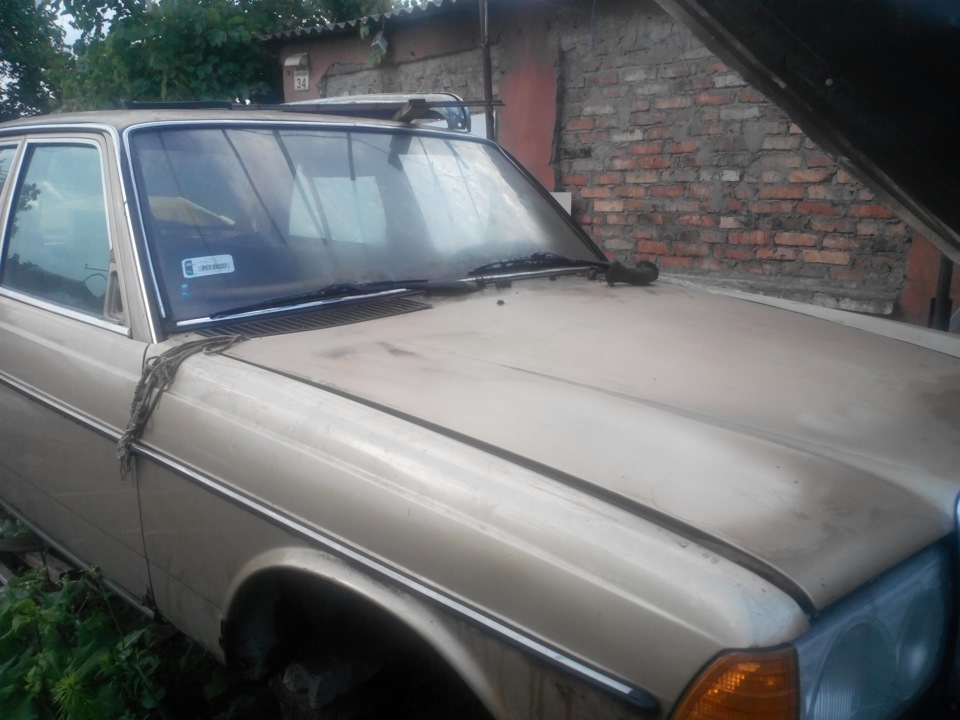 Було придбано донор mercedes w123 3.0D седан. Кому які запчастини необхідні? 1