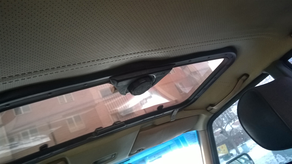 Люк w123 1