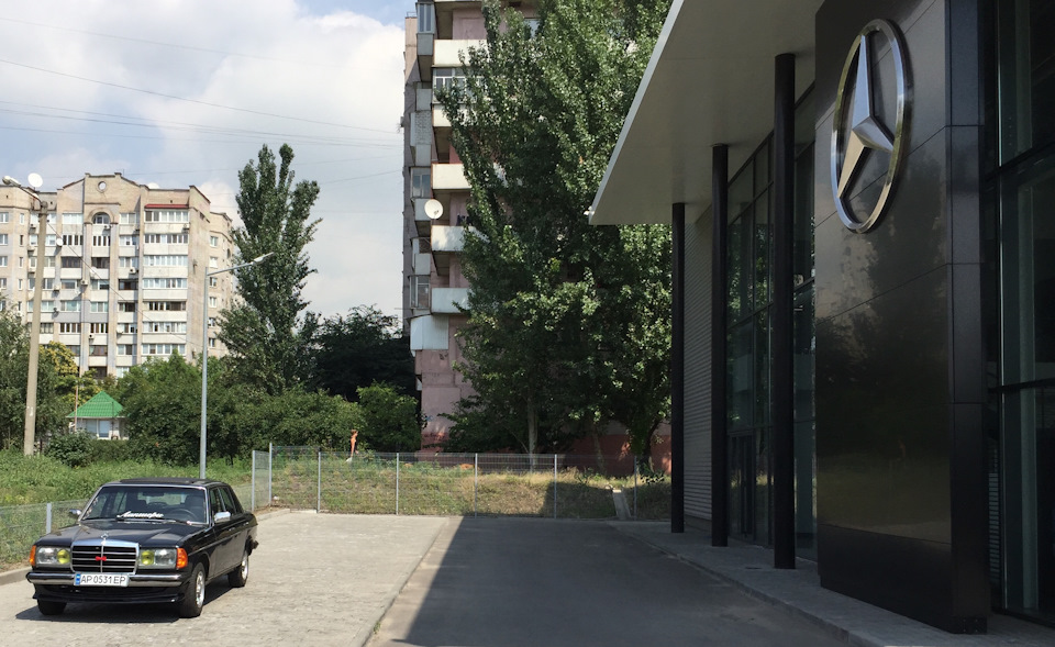 W123 Photos 5