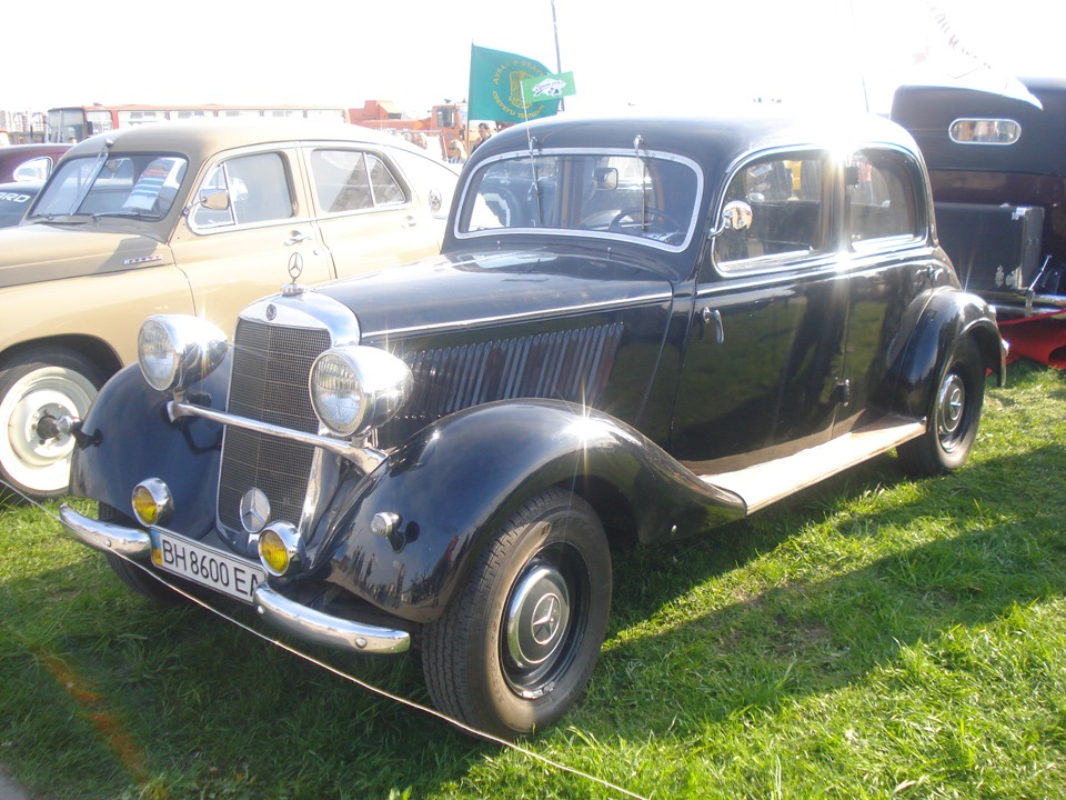 Всі Mercedes-Benz на Old Car Land (частина 1) 3