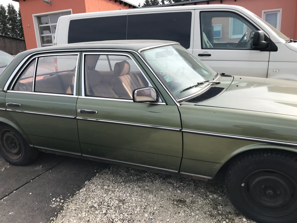 Друге життя №13... Країни та ціни. W123 (Німеччина) 2