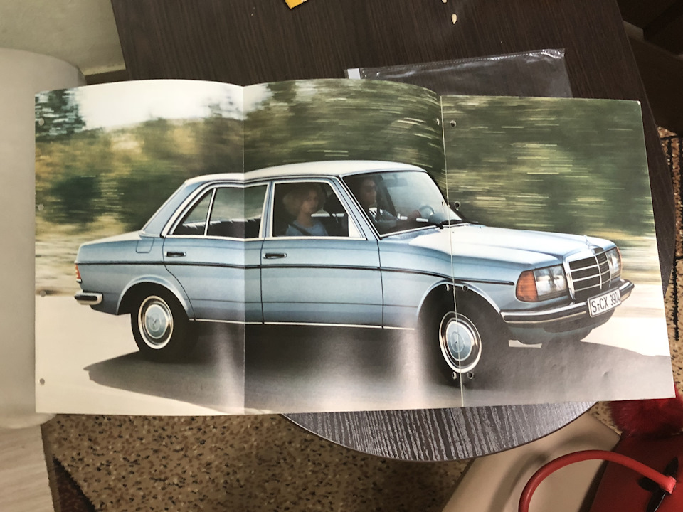 Рекламний проспект w123 280/280E 4