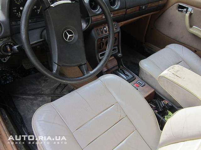 Продам шкіряний білий салон Mersedes 126 coupe 4