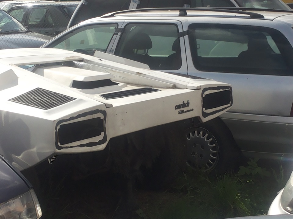 Зустрів у Львові на шроті таку техніку! Lamborghini Countach 3