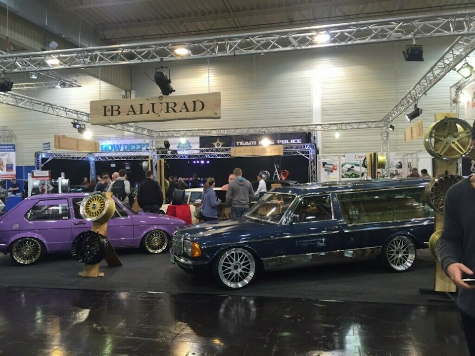 Наші руки не для нудьги:). Частина шоста. Showcar німецькою))) 2