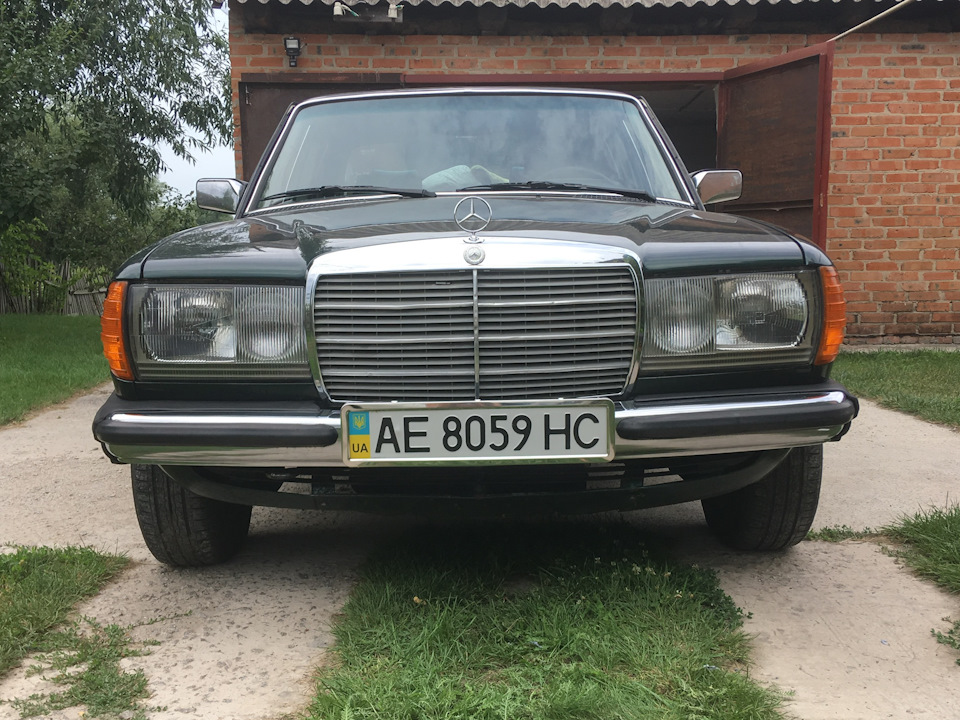 Нові бампера w123 4