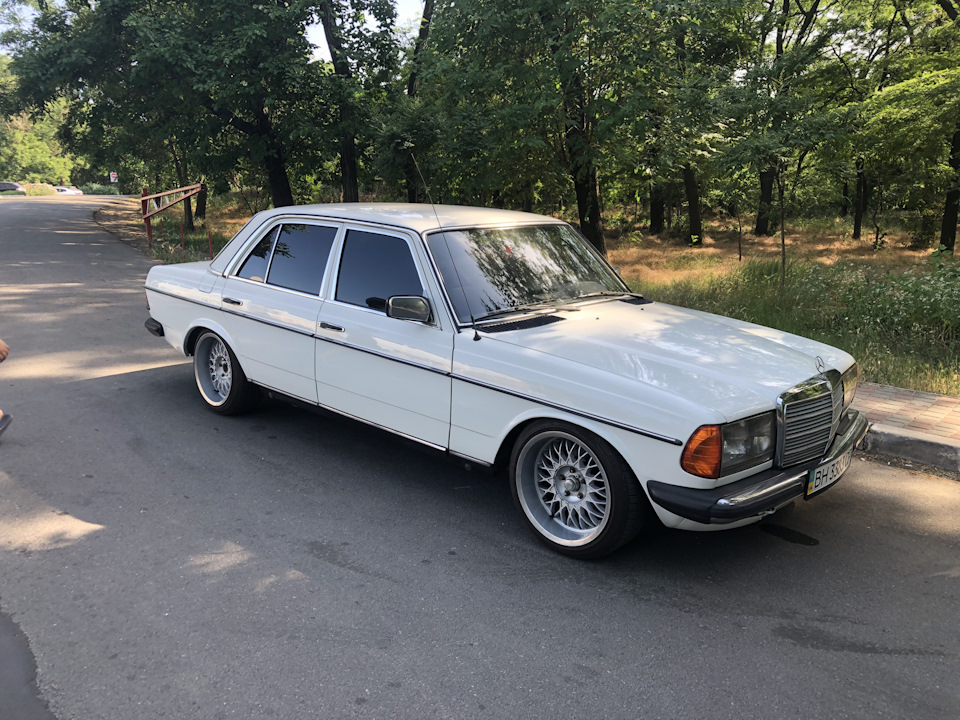 Продам w123 (проданий) 2