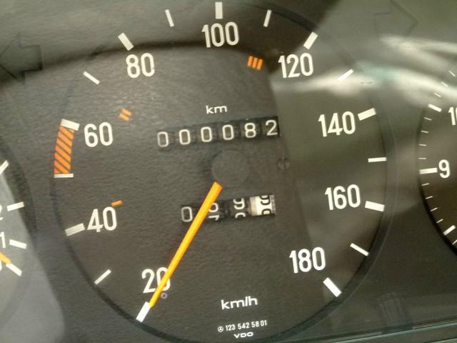 Нові W123 продаються і в 21 столітті! 4