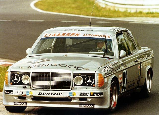 Чергова іграшка у стилі W123 (Mercedes 280 CE) 4