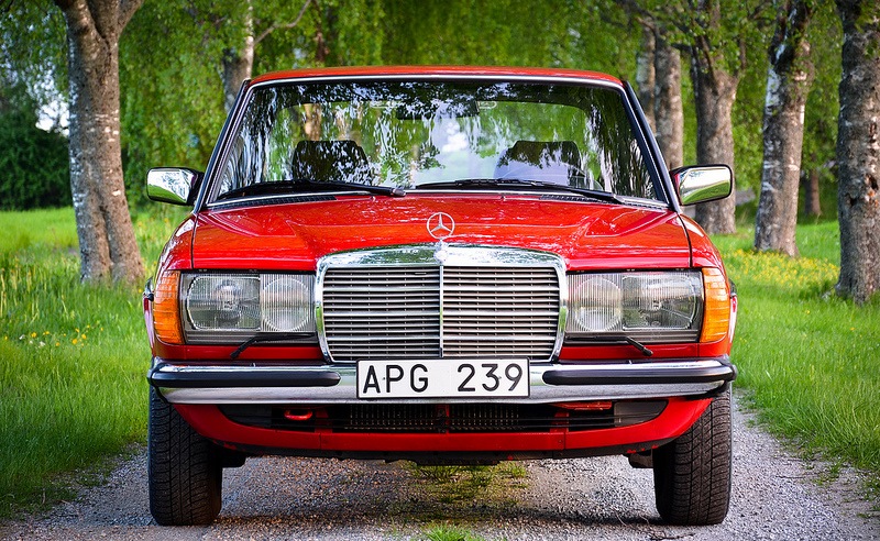 Пускаємо слини любителі W123 - черговий новий 123-й у ХХІ столітті! 1