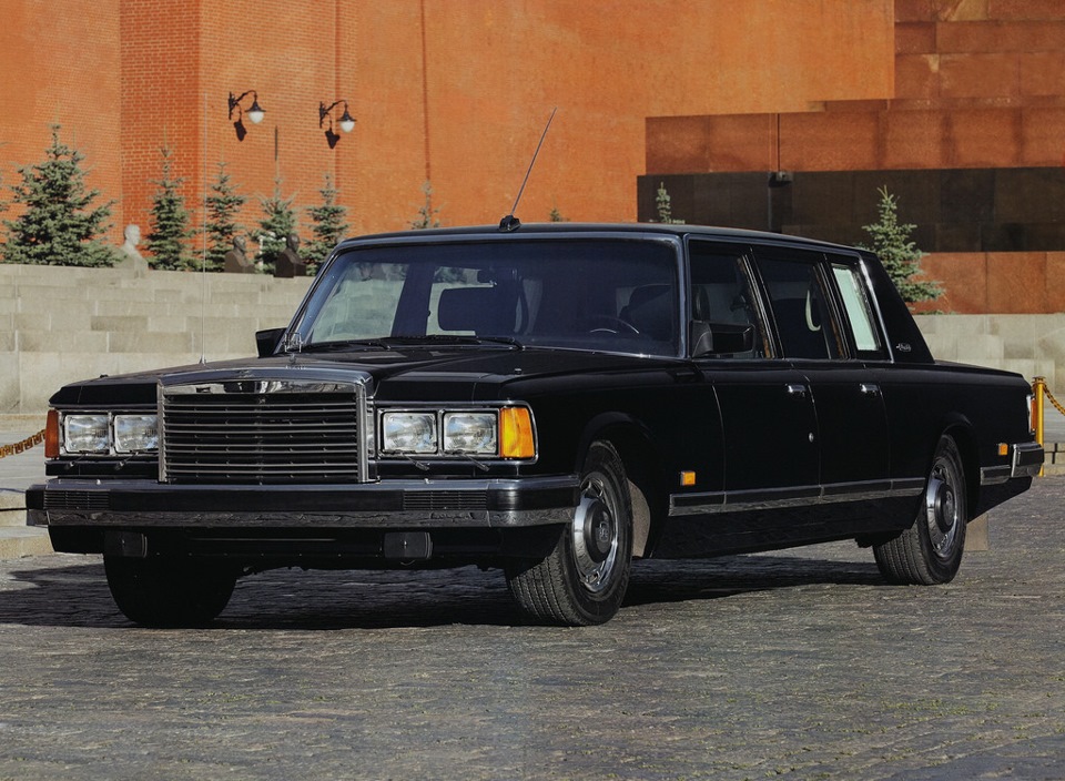 Так, що немає заміни MercedesАМ? 4