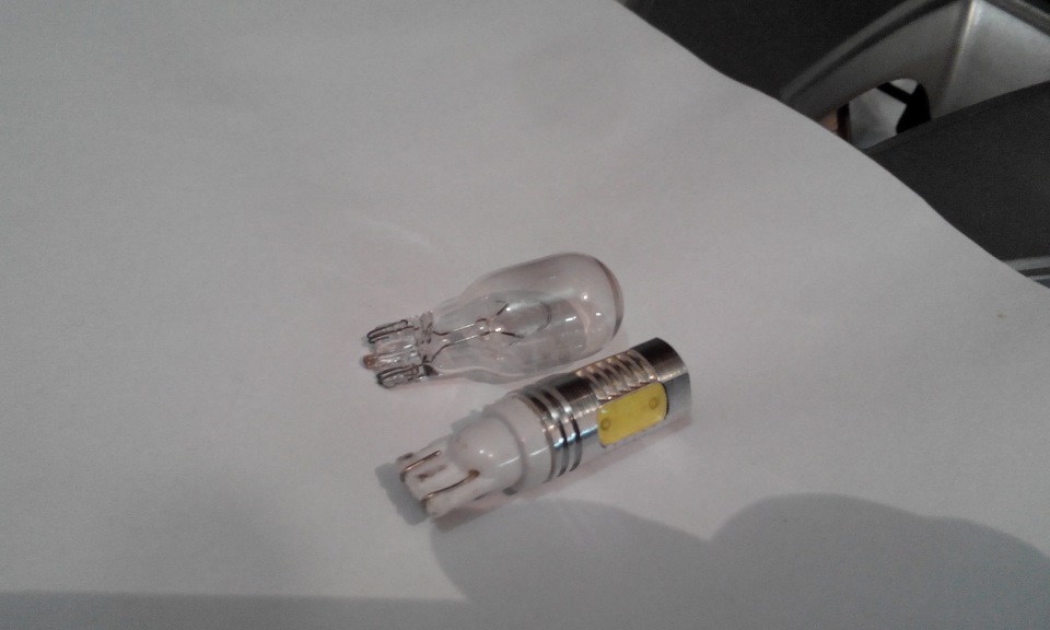 LED у вогні заднього ходу 2