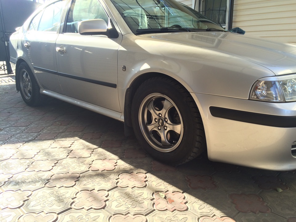 Продаж дисків R15 5*100 1