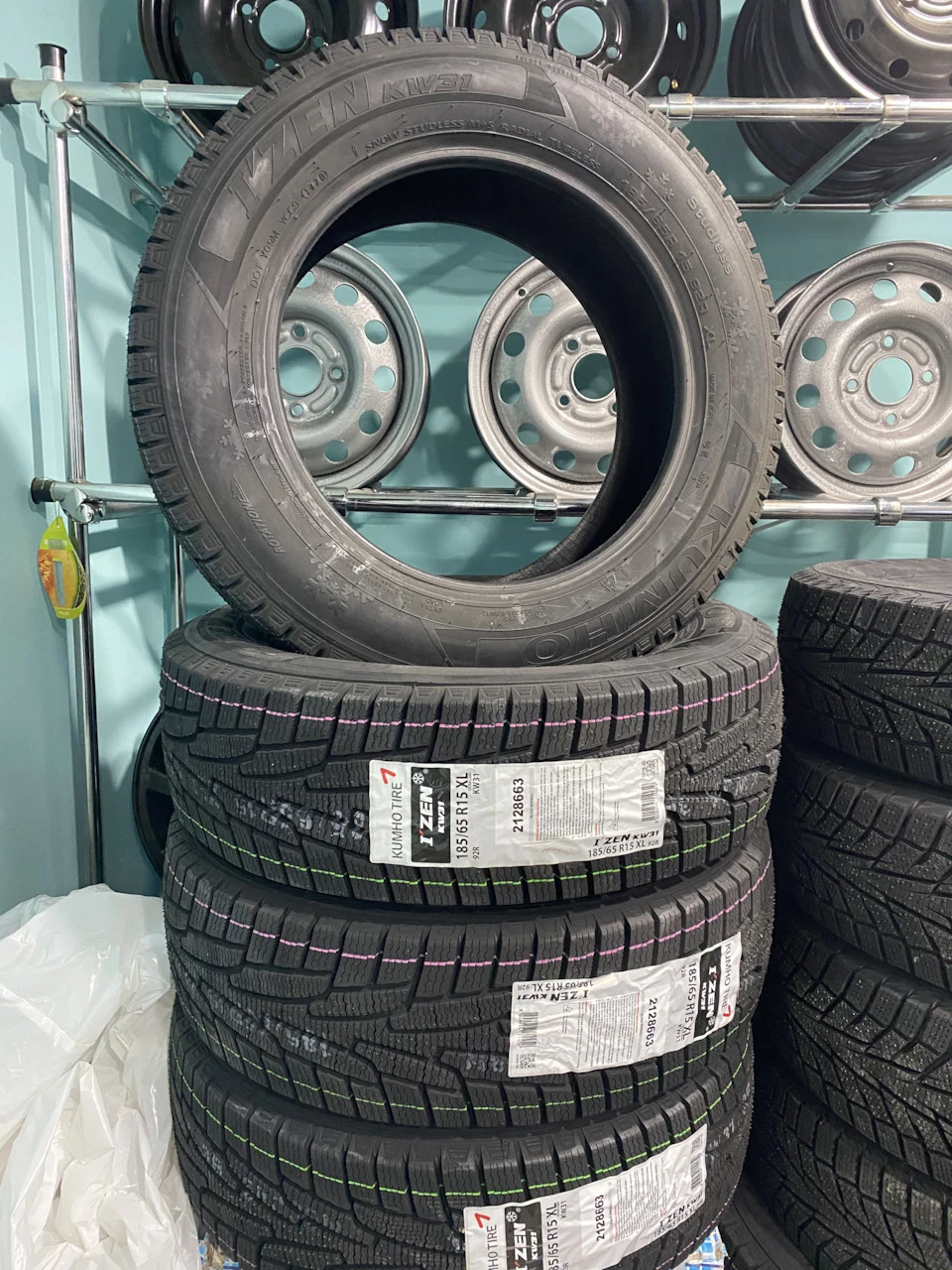 Зимові шини Kumho I Zen KW31 185/65/15