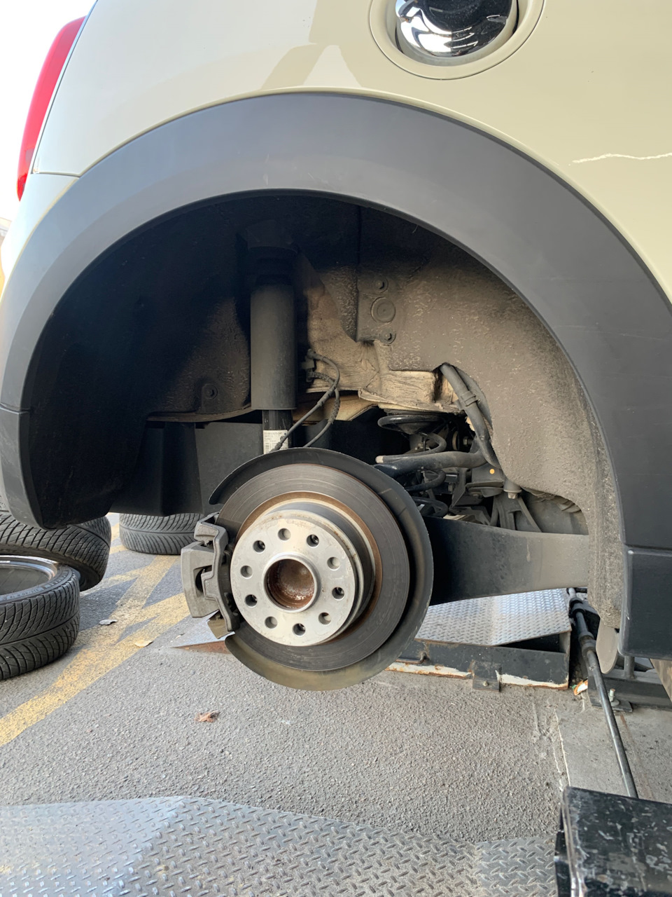 Перевзуття на зимову гуму Michelin Pilot Alpin 5 3