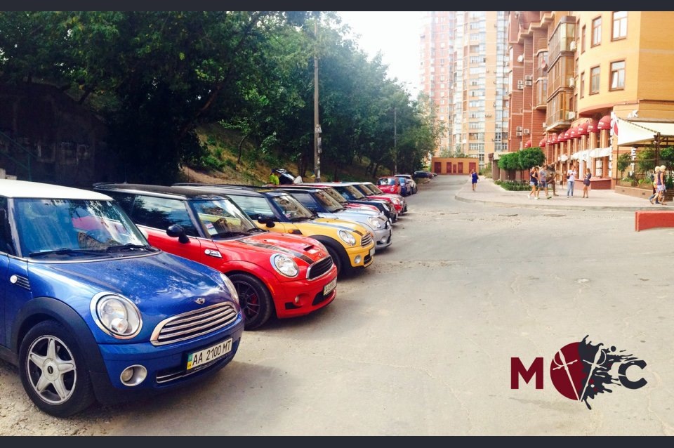 Зліт Mini-водів у Києві 1