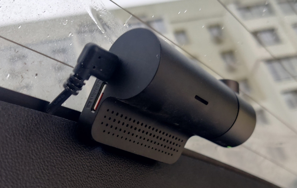 Встановлення заднього реєстратора 1